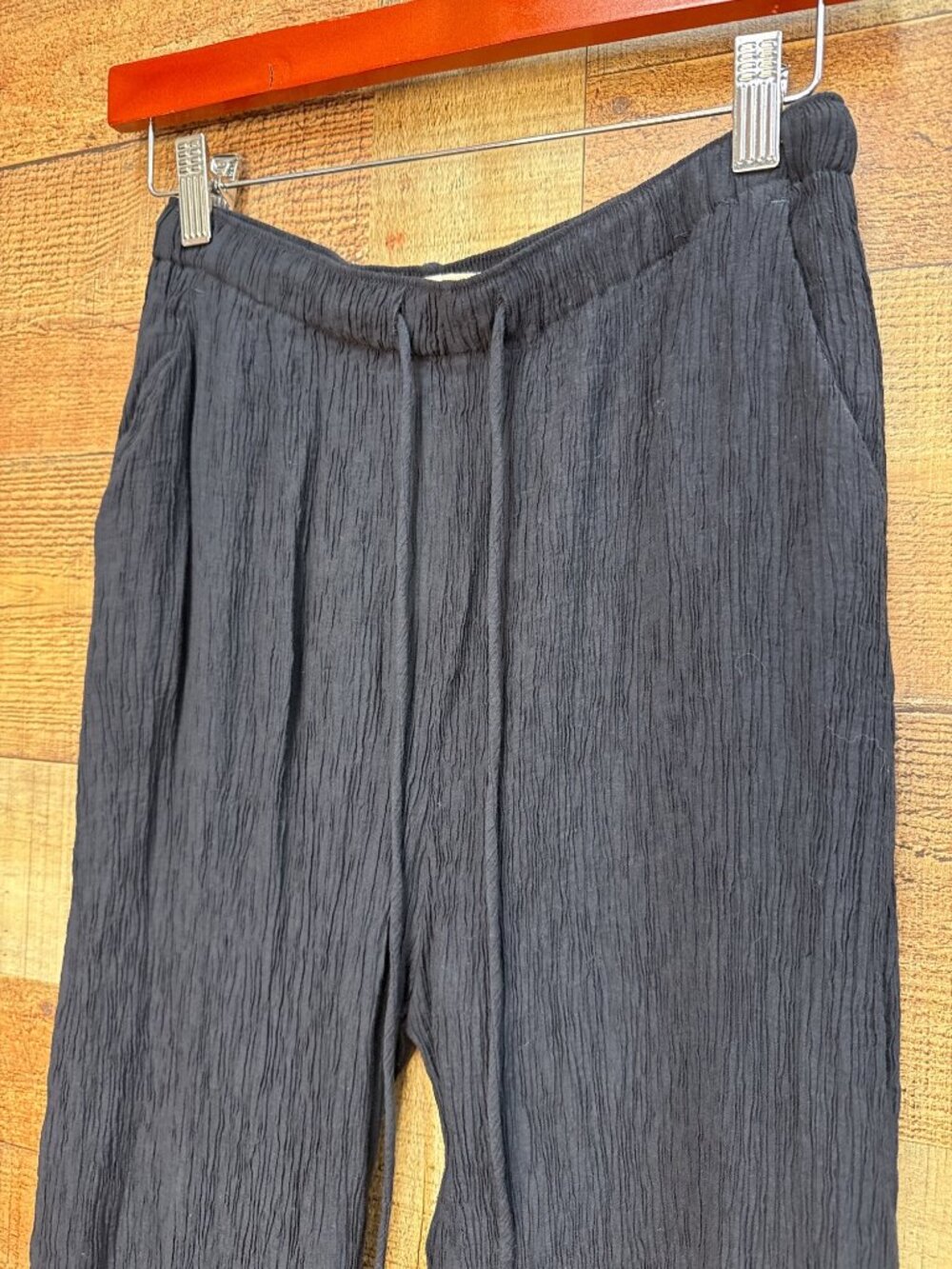 Abercrombie & Fitch Black Crinkle Wide-Leg Pants Size S - Picture 2 of 6